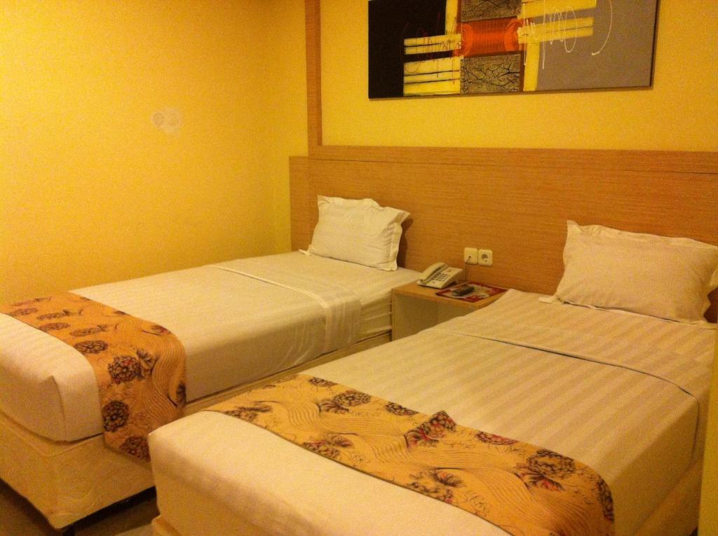 Biringkanya Hotel Paramount חדר תמונה