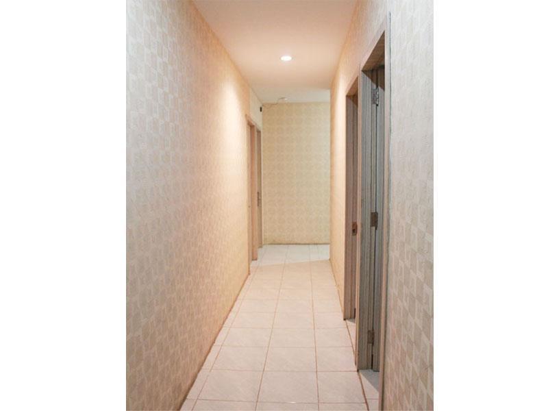 Biringkanya Hotel Paramount מראה חיצוני תמונה